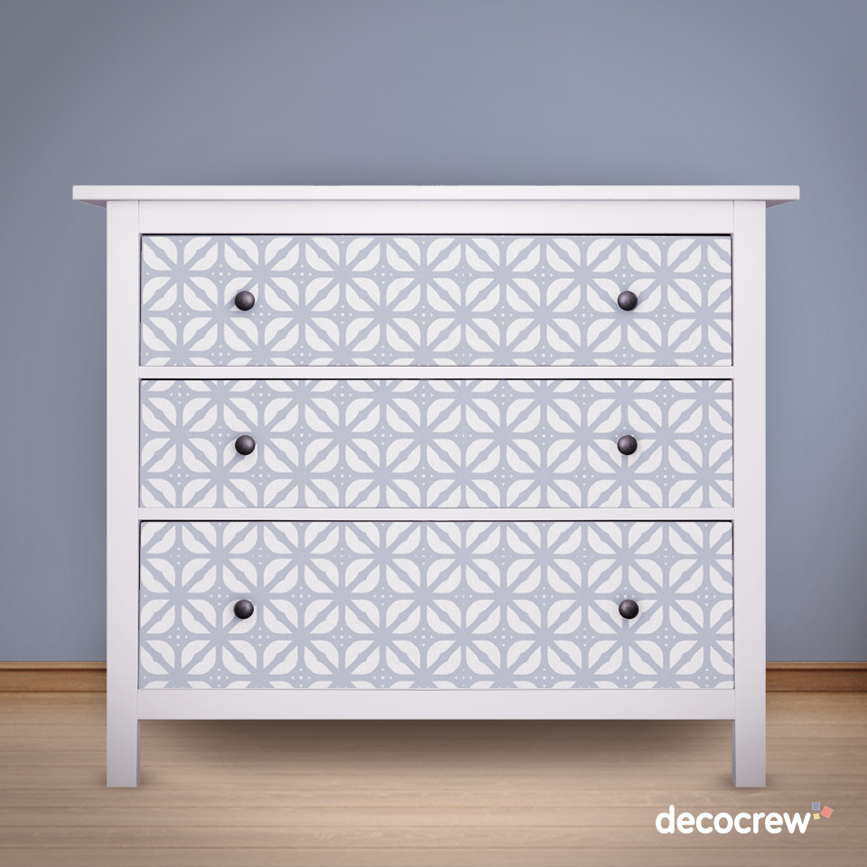 tile5_18_light_dolphin_mockup1